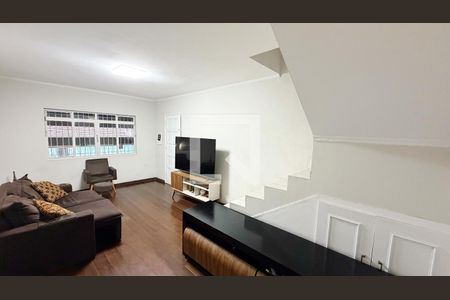 Casa para alugar com 2 quartos, 100m² em Vila Dalva, São Paulo