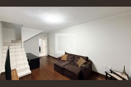 Casa para alugar com 2 quartos, 100m² em Vila Dalva, São Paulo