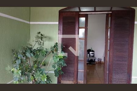 Casa à venda com 3 quartos, 100m² em Padroeira, Osasco