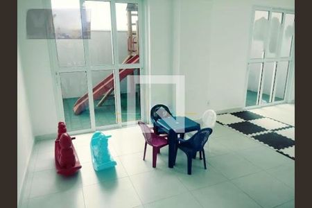 Apartamento à venda com 2 quartos, 44m² em Km 18, Osasco