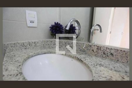 Apartamento à venda com 2 quartos, 50m² em Umuarama, Osasco