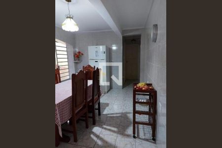 Casa à venda com 3 quartos, 250m² em Bussocaba, Osasco