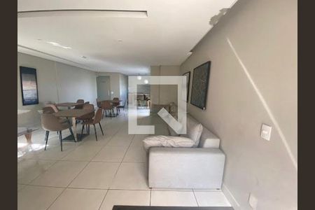 Apartamento à venda com 2 quartos, 115m² em Km 18, Osasco