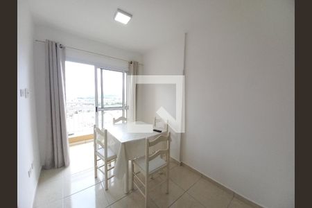 Sala de apartamento para alugar com 2 quartos, 46m² em Parque Sao Vicente, São Vicente