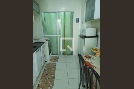 Casa à venda com 2 quartos, 80m² em Quitaúna, Osasco