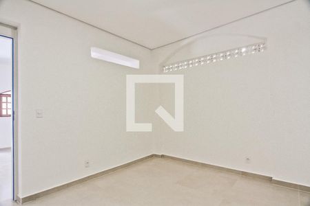 Quarto 1 de casa para alugar com 2 quartos, 75m² em Jardim Marisa, São Paulo