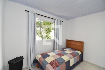 Quarto 2 de apartamento para alugar com 2 quartos, 60m² em Alto da Glória, Curitiba