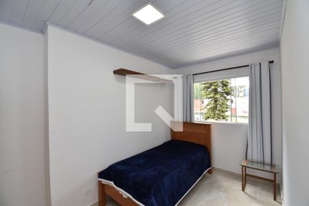 Quarto 1 de apartamento para alugar com 2 quartos, 60m² em Alto da Glória, Curitiba