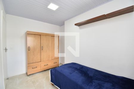 Quarto 1 de apartamento para alugar com 2 quartos, 60m² em Alto da Glória, Curitiba