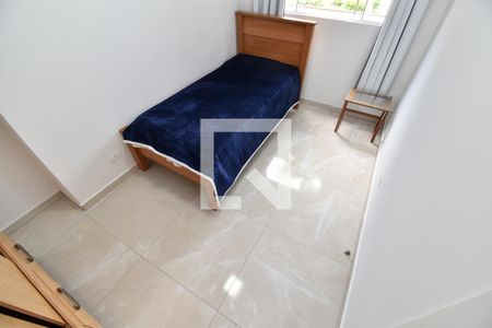Quarto 1 de apartamento para alugar com 2 quartos, 60m² em Alto da Glória, Curitiba