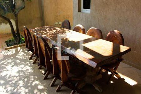 Casa à venda com 1 quarto, 500m² em Quitaúna, Osasco