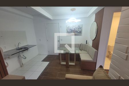 Sala/Cozinha de casa à venda com 2 quartos, 34m² em Vila Tolstoi, São Paulo