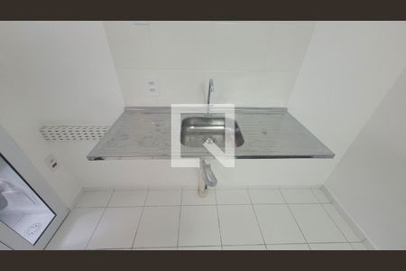 Sala/Cozinha de casa à venda com 2 quartos, 34m² em Vila Tolstoi, São Paulo