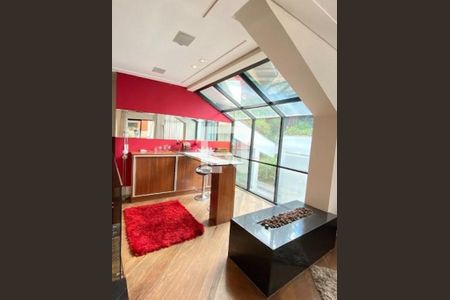 Casa à venda com 4 quartos, 2400m² em Alphaville, Santana de Parnaíba