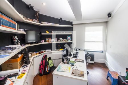 Escritório de casa de condomínio à venda com 4 quartos, 2400m² em Alphaville, Santana de Parnaíba