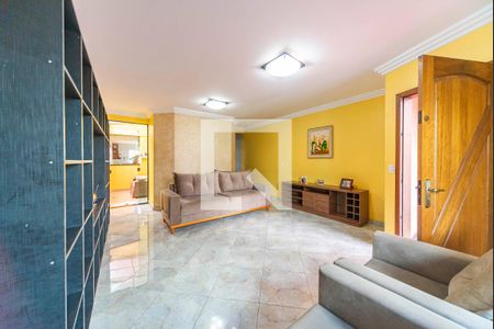 Casa à venda com 3 quartos, 248m² em Vila Pires, Santo André