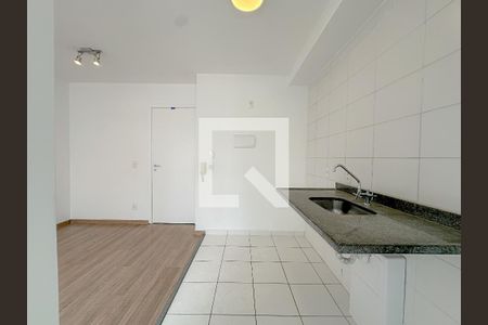 Sala/Cozinha de apartamento para alugar com 1 quarto, 33m² em Água Branca, São Paulo