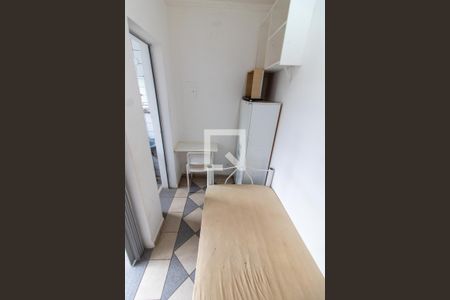 SALA/QUARTO de kitnet/studio para alugar com 1 quarto, 17m² em Cidade Universitária, Campinas