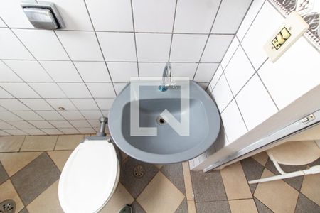 BANHEIRO de kitnet/studio para alugar com 1 quarto, 17m² em Cidade Universitária, Campinas