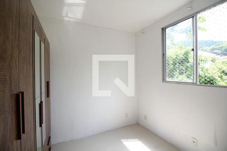Quarto 2 de apartamento para alugar com 2 quartos, 47m² em Taquara, Rio de Janeiro