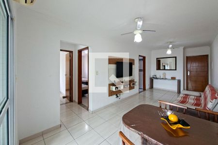 Sala de apartamento para alugar com 2 quartos, 85m² em Guilhermina, Praia Grande