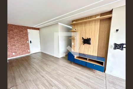 Sala de apartamento para alugar com 2 quartos, 61m² em Jardim Flor da Montanha, Guarulhos