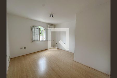 Quarto 1 de casa à venda com 5 quartos, 300m² em Vila Ipojuca, São Paulo