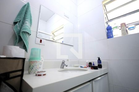 Banheiro de casa à venda com 4 quartos, 125m² em Vila Bela Vista, Santo André