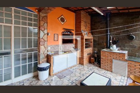 Casa à venda com 3 quartos, 150m² em Nova Vista, Belo Horizonte