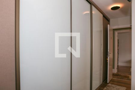 Suíte de apartamento à venda com 2 quartos, 84m² em Pacaembu, São Paulo