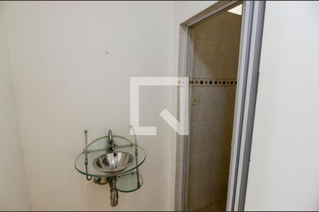 Lavabo de apartamento para alugar com 3 quartos, 97m² em Tijuca, Rio de Janeiro