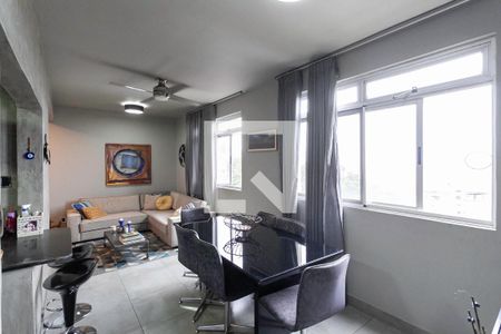 Sala de apartamento à venda com 2 quartos, 64m² em São Lucas, Belo Horizonte
