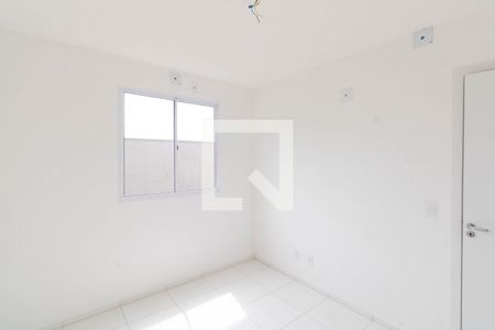Quarto 2 de apartamento para alugar com 2 quartos, 46m² em Inhoaíba, Rio de Janeiro