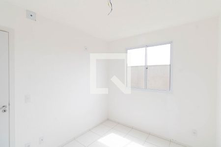 Quarto 1 de apartamento para alugar com 2 quartos, 46m² em Inhoaíba, Rio de Janeiro