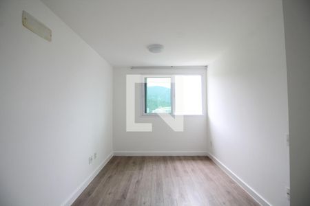 Suíte de apartamento para alugar com 2 quartos, 79m² em Barra Olímpica, Rio de Janeiro