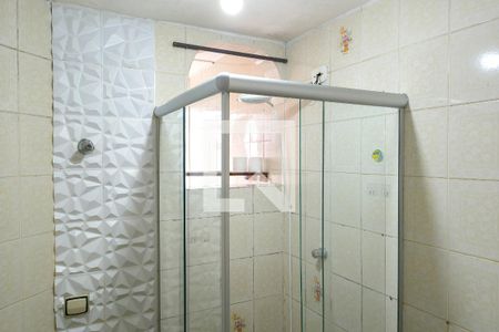 Banheiro  de kitnet/studio para alugar com 0 quarto, 26m² em Boqueirão, Praia Grande