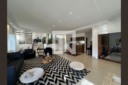 Sala de casa de condomínio para alugar com 5 quartos, 680m² em Residencial Morada dos Lagos, Barueri