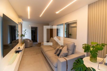 Sala de apartamento à venda com 2 quartos, 95m² em Piratininga, Niterói