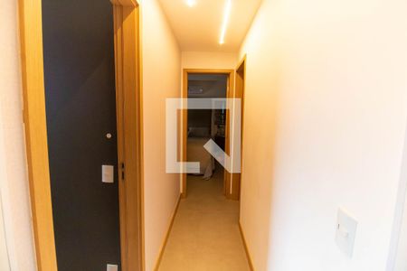 Corredor  de apartamento à venda com 2 quartos, 95m² em Piratininga, Niterói