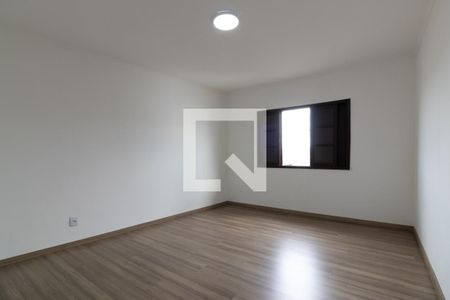 Casa 1 - Quarto 1 de casa para alugar com 4 quartos, 150m² em Jardim Jaú (zona Leste), São Paulo