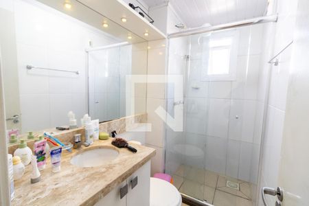 Banheiro de apartamento para alugar com 2 quartos, 50m² em Restinga, Porto Alegre