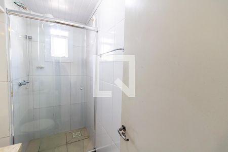 Banheiro de apartamento para alugar com 2 quartos, 50m² em Restinga, Porto Alegre