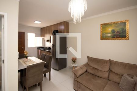 Sala/Cozinha de apartamento para alugar com 2 quartos, 34m² em Vila Mazzei, São Paulo