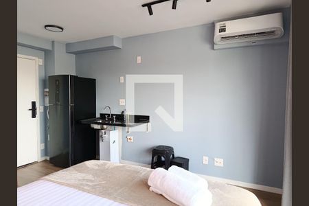 Estúdio de kitnet/studio para alugar com 1 quarto, 21m² em Pinheiros, São Paulo