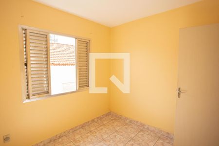 QUARTO 2 de casa para alugar com 3 quartos, 127m² em Vila Guaca, São Paulo