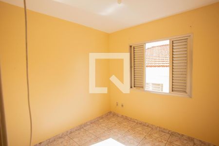 QUARTO 2 de casa para alugar com 3 quartos, 127m² em Vila Guaca, São Paulo