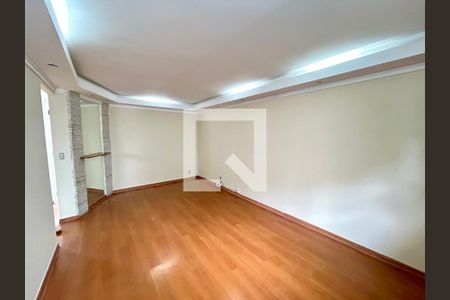 Sala de apartamento para alugar com 2 quartos, 74m² em Parque Cecap, Guarulhos