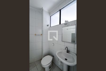 Banheiro de apartamento para alugar com 1 quarto, 36m² em Liberdade, São Paulo