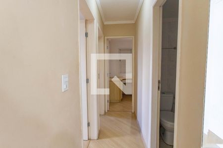 Corredor  de apartamento para alugar com 3 quartos, 65m² em Centro, Diadema