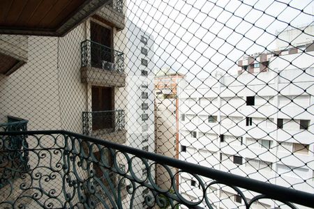 varanda sala de estar de apartamento para alugar com 1 quarto, 54m² em Jardim Paulista, São Paulo